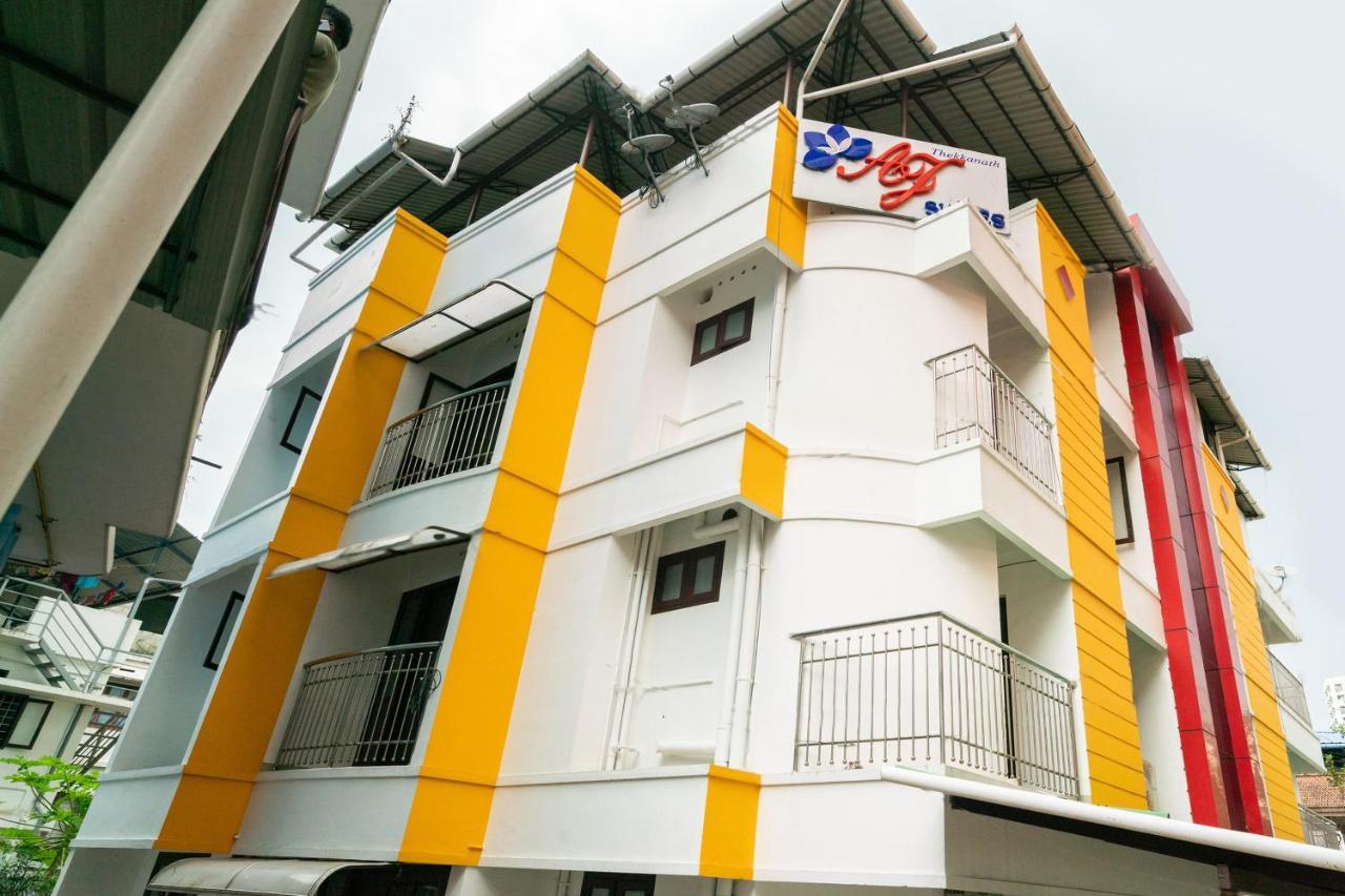 Oyo Home 49697 Aj Apartments Kochi Exterior photo